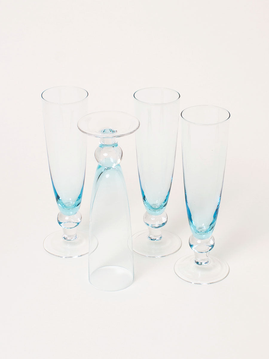 Set of 4 blue flutes