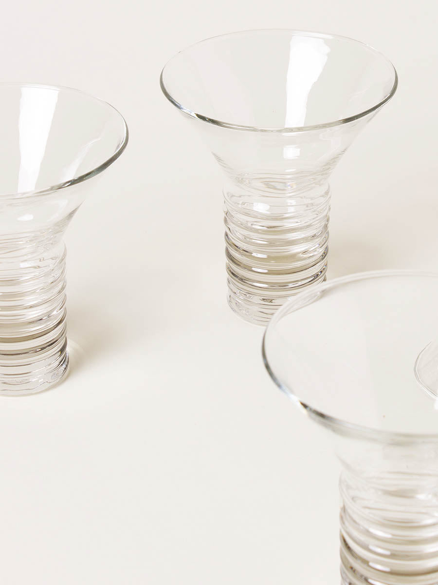 Set of 4 cocktail glasses