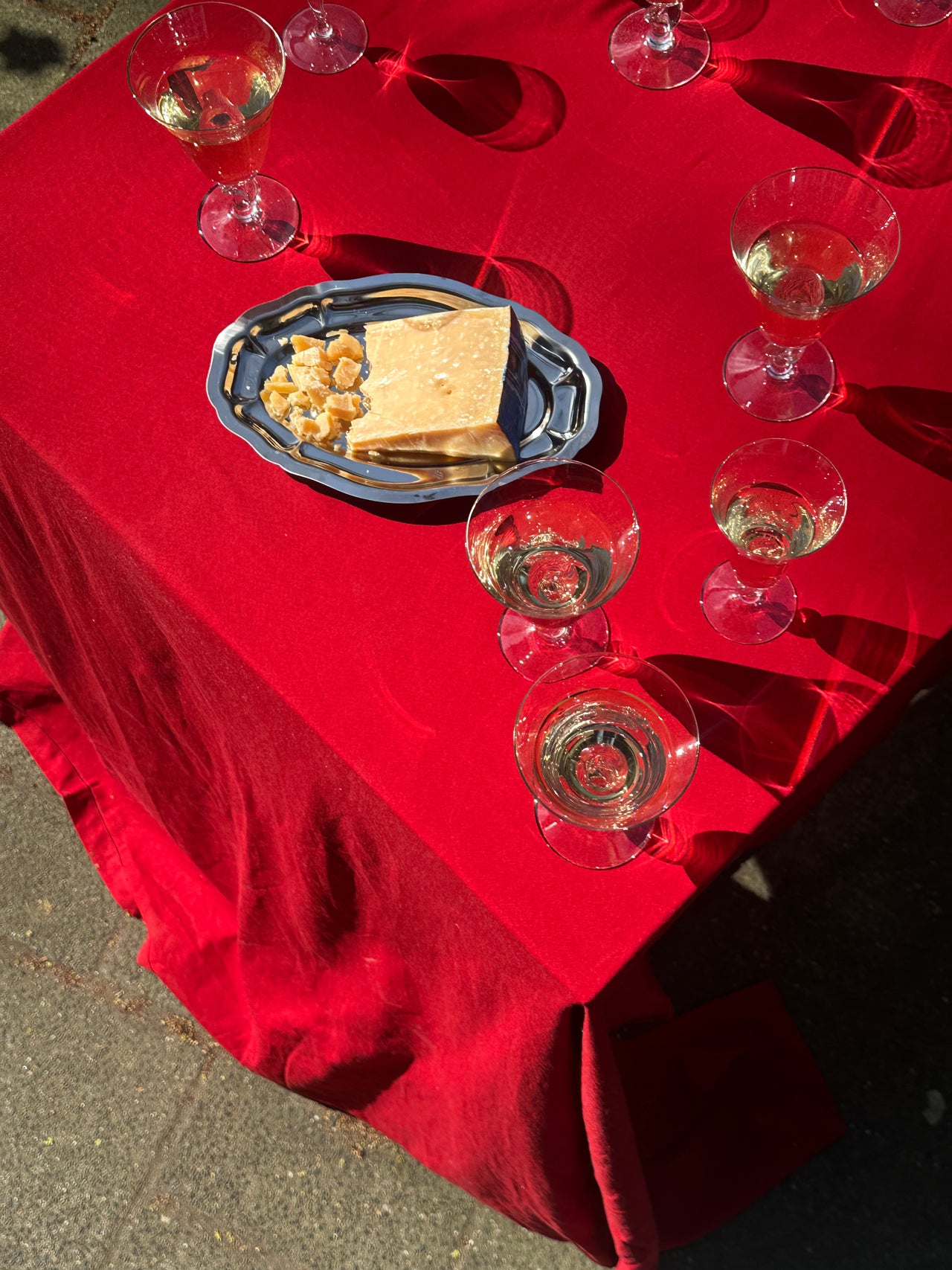 Set of 2 oval plates