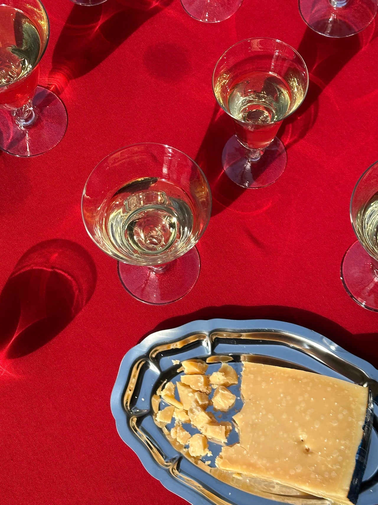 Set of 2 small wine glasses