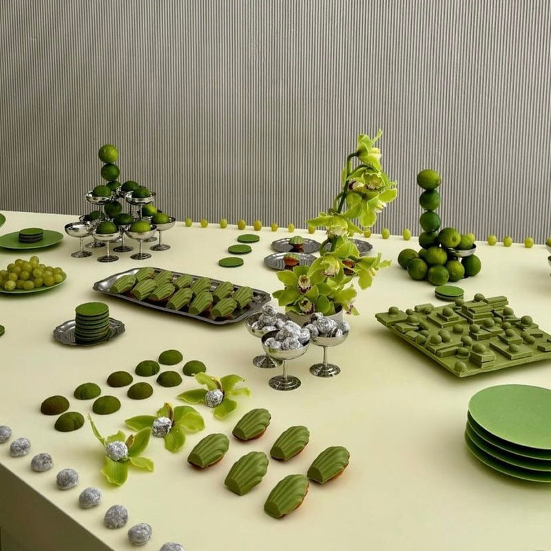 Rent exclusive vintage tableware and glassware