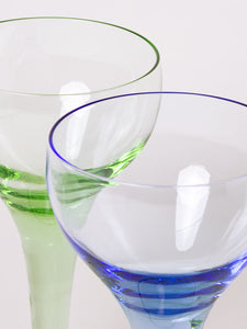 Set of 2 mixed cocktail coupes