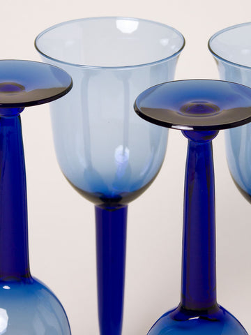 Set of 4 cobalt blue wine glasses