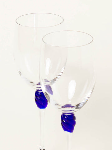 Set of 2 crystal blue sphere wine glasses