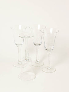 Set of 4 flared wine glasses