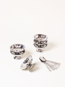 Set of 6 silver coupes with spoons