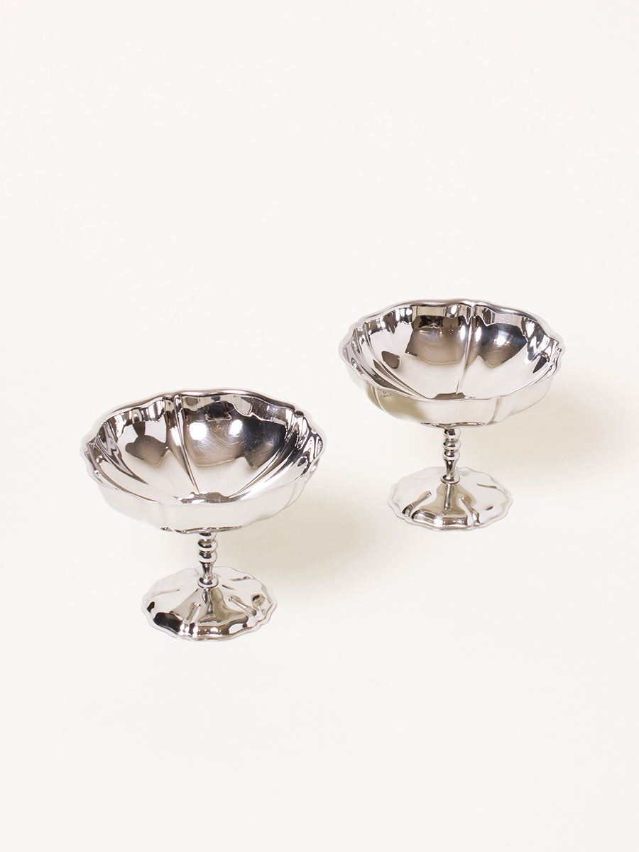 Set of 2 silver coupes