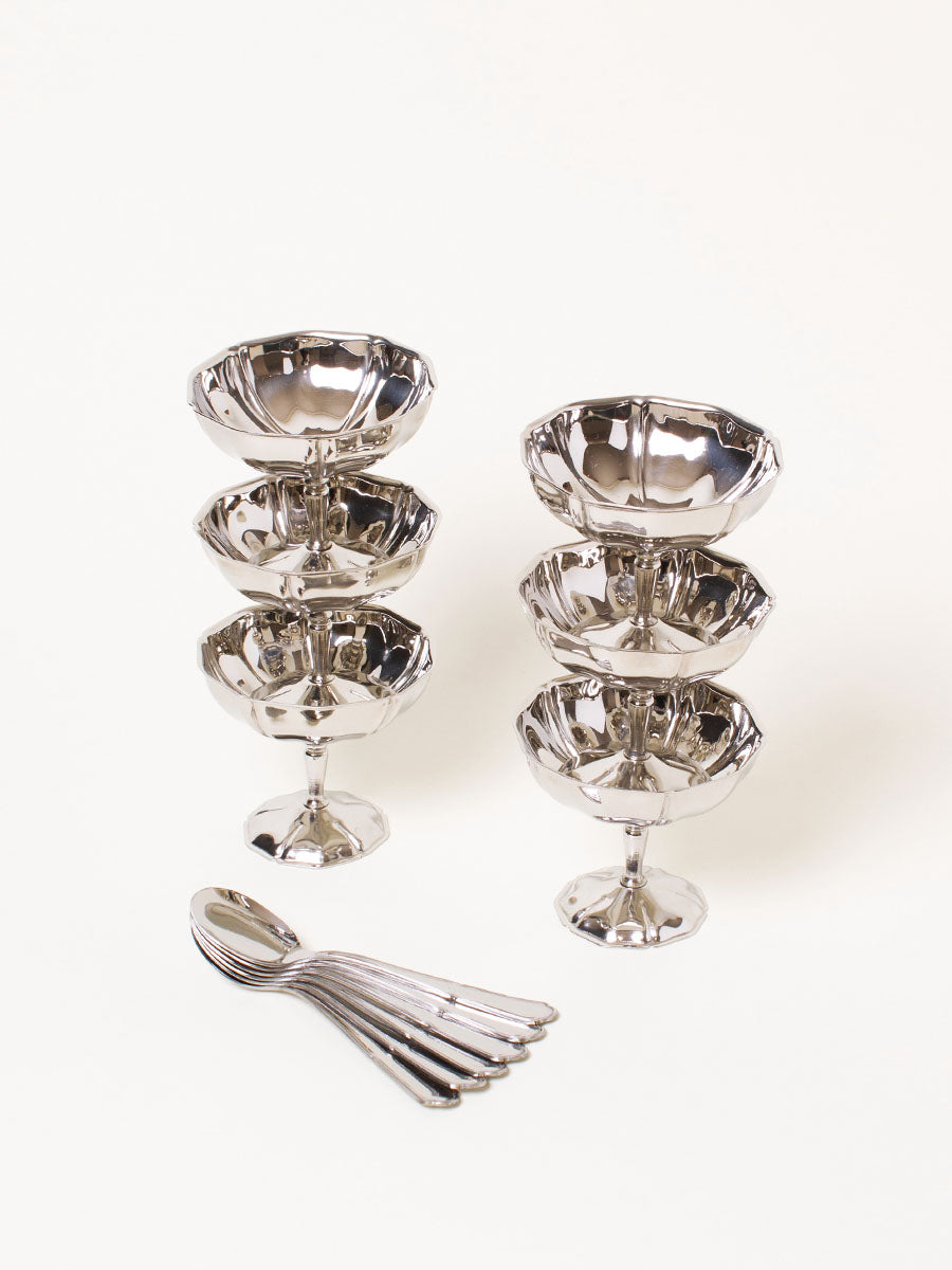 Set of 6 coupes with spoons