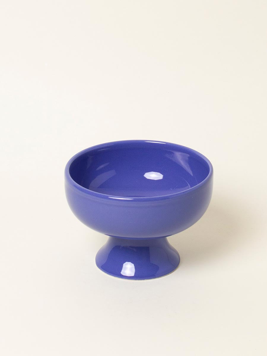 Lilac pedestal bowl