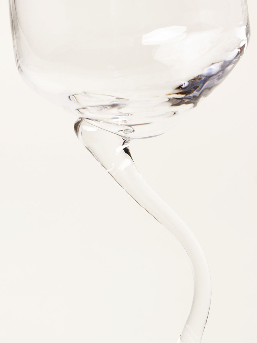 Set of 2 curved stem wine glasses