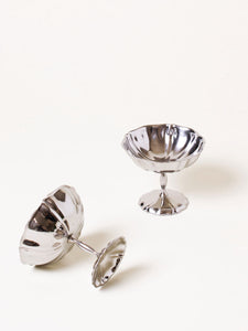 Set of 2 silver coupes