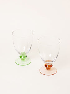 Set of 2 mixed wine glasses