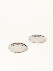 Set of 2 silver small plates