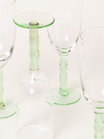 Set of 4 green flutes