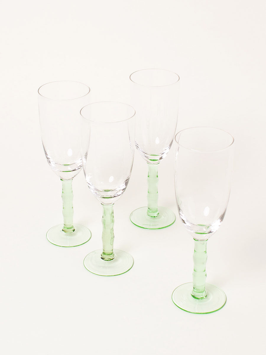 Set of 4 green flutes