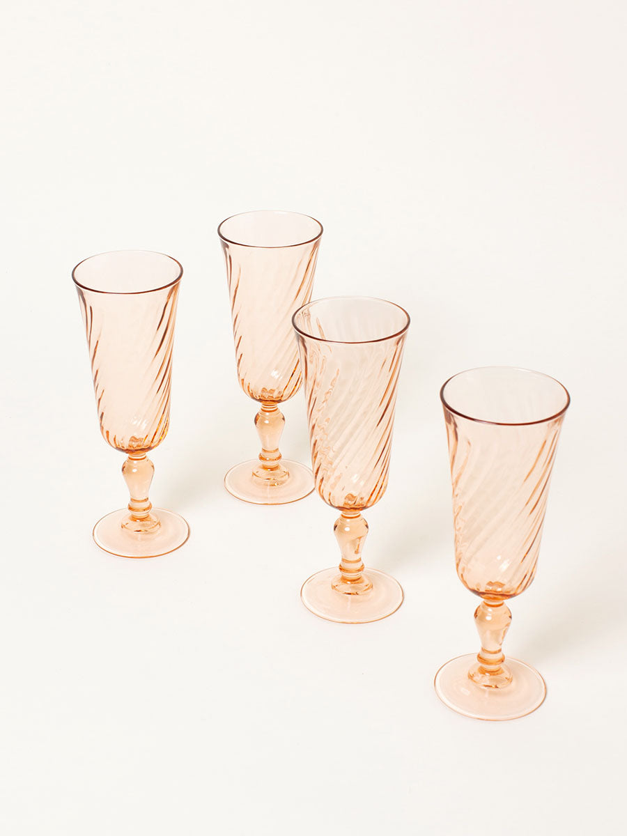 Set of 4 peach flutes