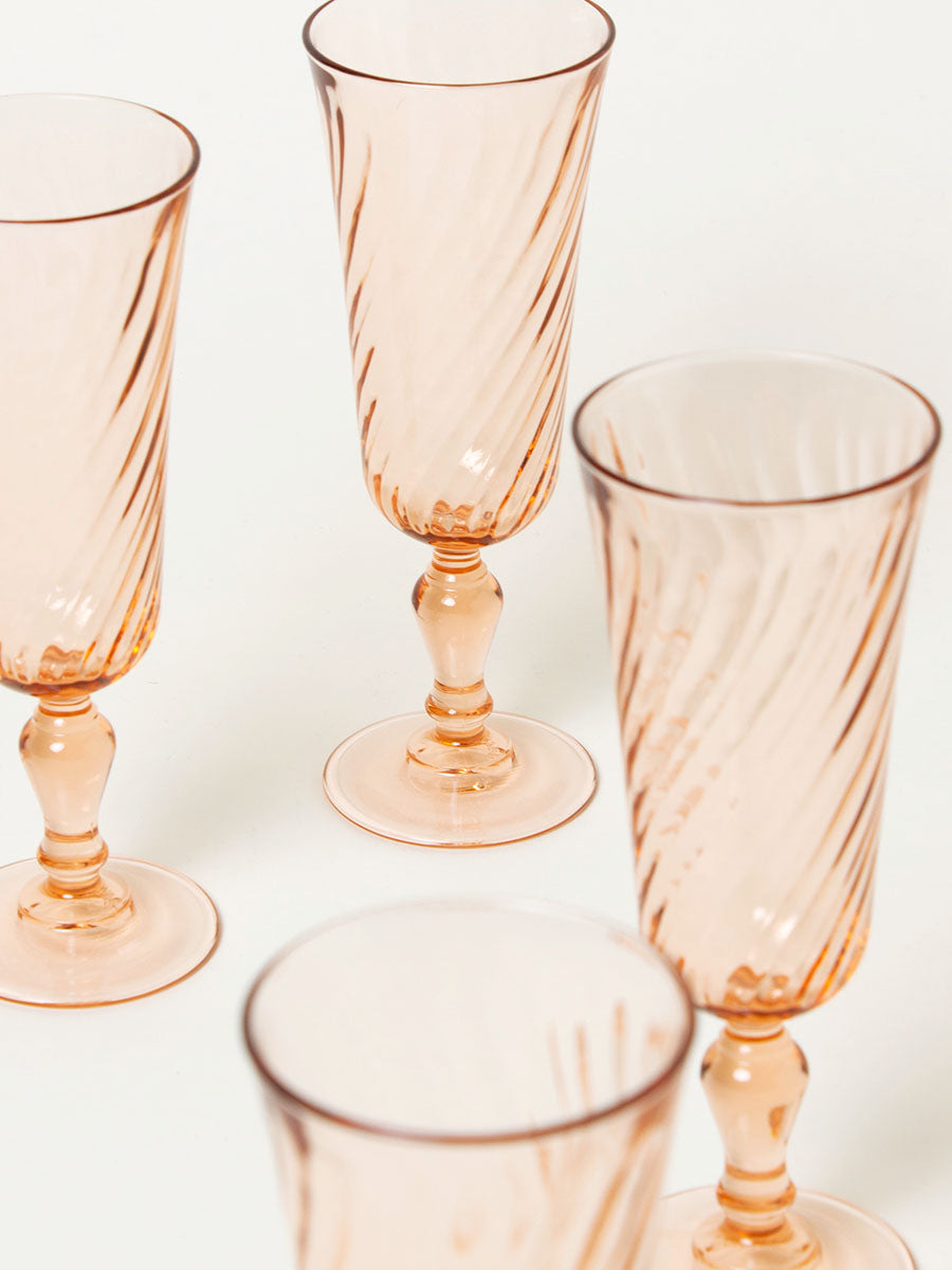 Set of 4 peach flutes