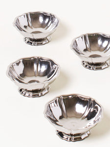 Set of 2 small silver coupes