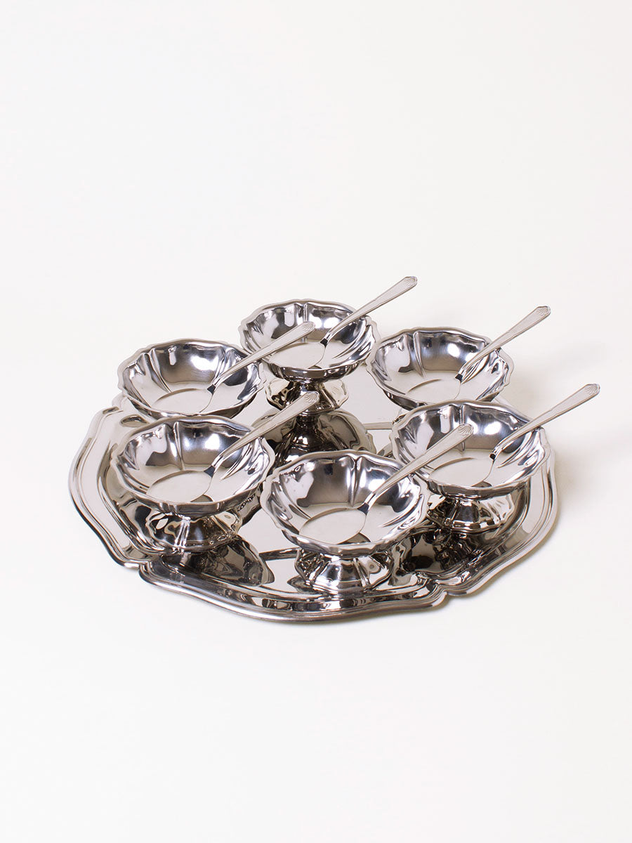 Set of 6 coupes and spoons with tray