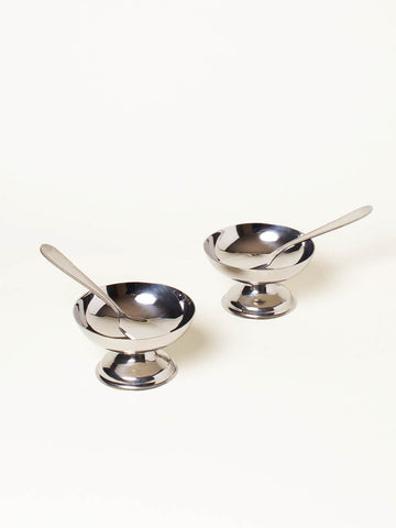 Set of 6 silver coupes with spoon