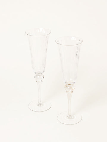 Set of 2 detailed flutes