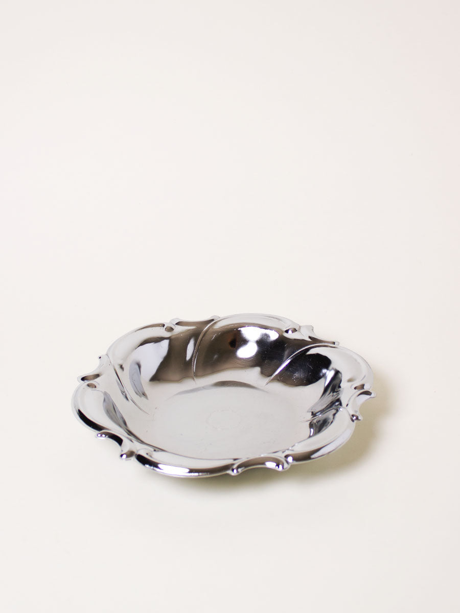 Silver bowl with scalloped edge